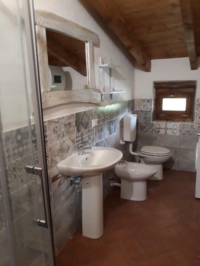 Agriturismo "Veritas" Bed & Wine Casaleggio Boiro Exteriér fotografie