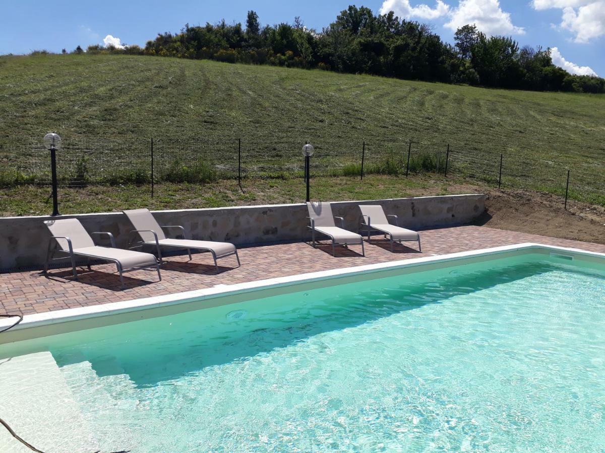 Agriturismo "Veritas" Bed & Wine Casaleggio Boiro Exteriér fotografie