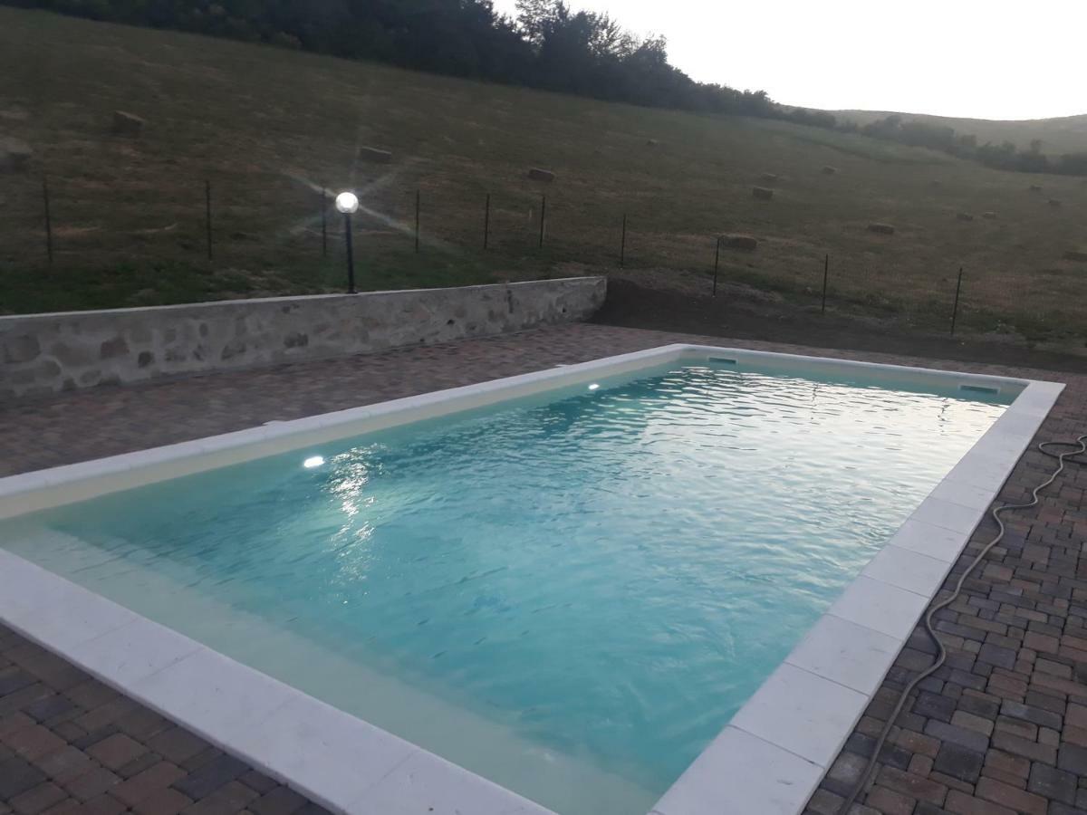 Agriturismo "Veritas" Bed & Wine Casaleggio Boiro Exteriér fotografie