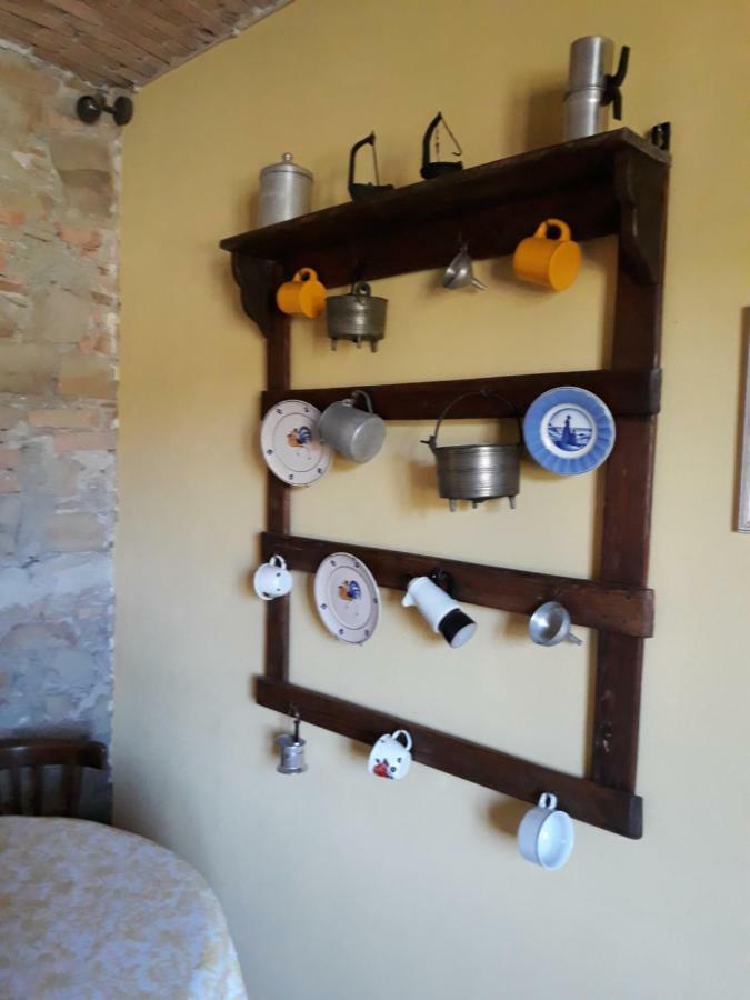 Agriturismo "Veritas" Bed & Wine Casaleggio Boiro Exteriér fotografie